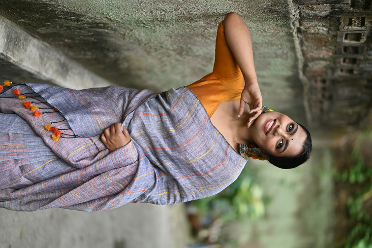 Tosor tat jamdani saree All over... - Avhinaba Collection | Facebook