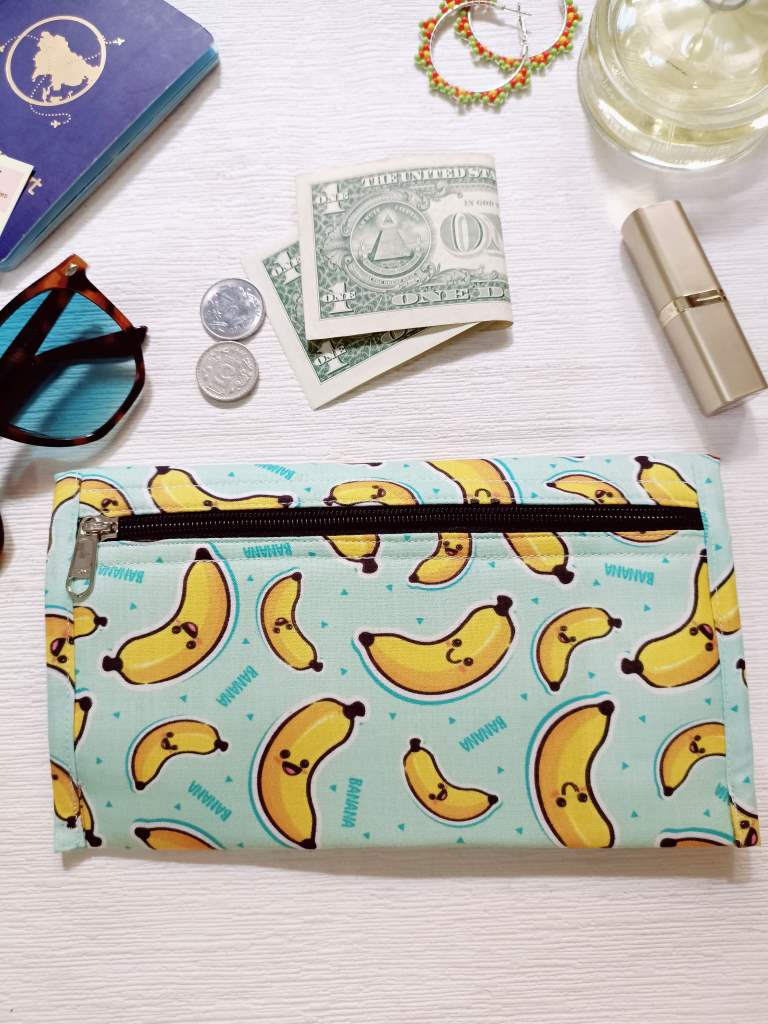 Buy 1pc Yellow Banana Silicone Pencil Case Kids Gift, Fruit Pen Bags,  Children Purse ,storage Organizer, Pouch With Zipper, School Supply, Online  in India - Etsy