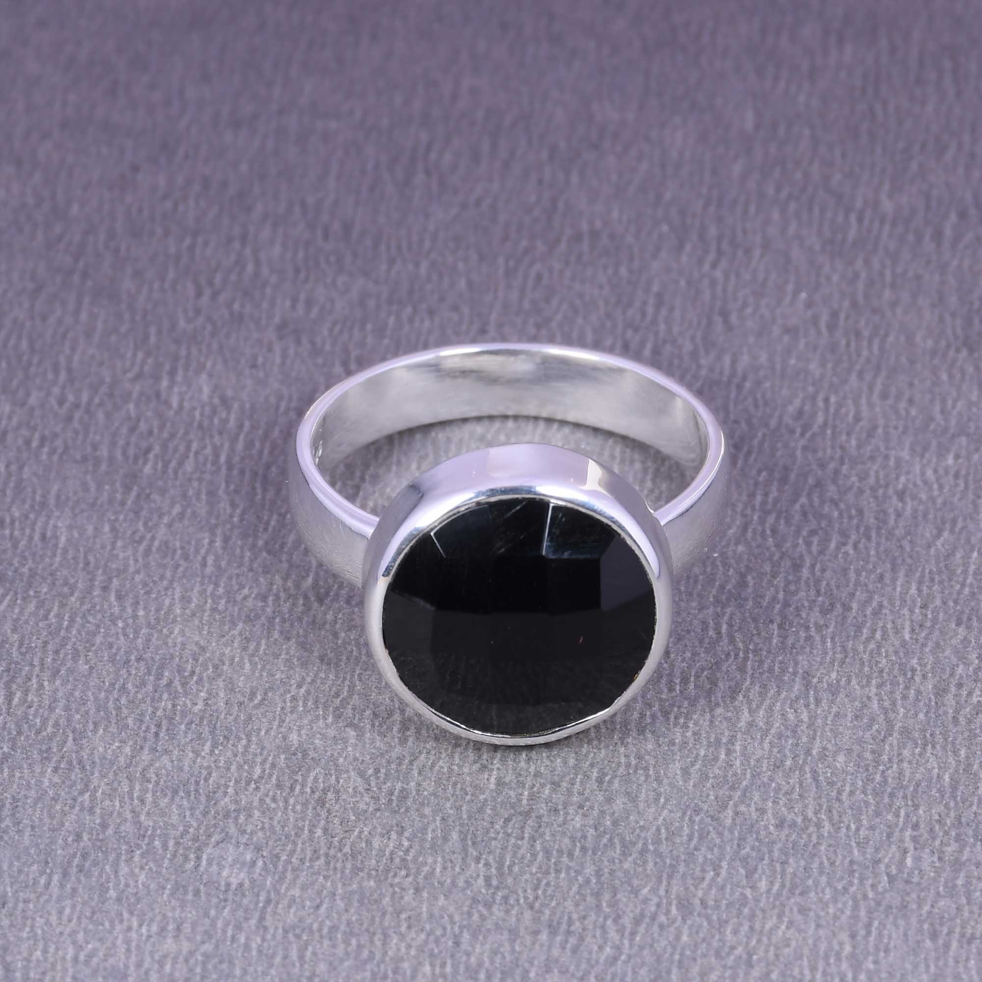 Heart Shaped Black Spinel Ring in Sterling Silver – Madelynn Cassin Designs