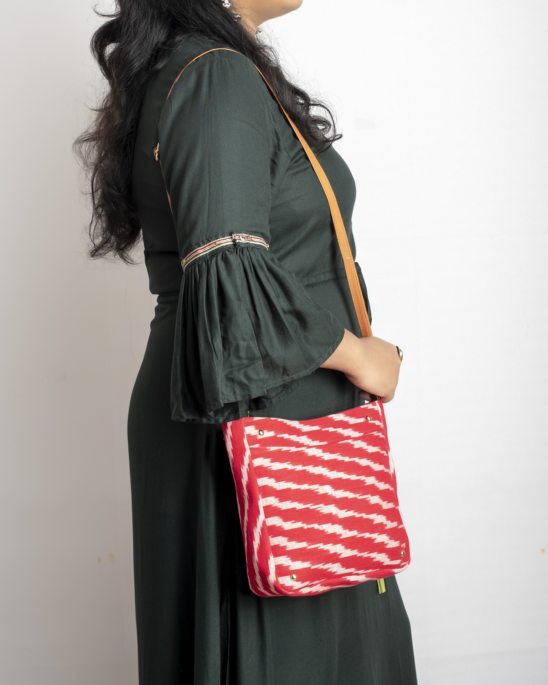 Accessorize London women's Faux Leather Gold Ella Messenger Sling bag -  Accessorize India