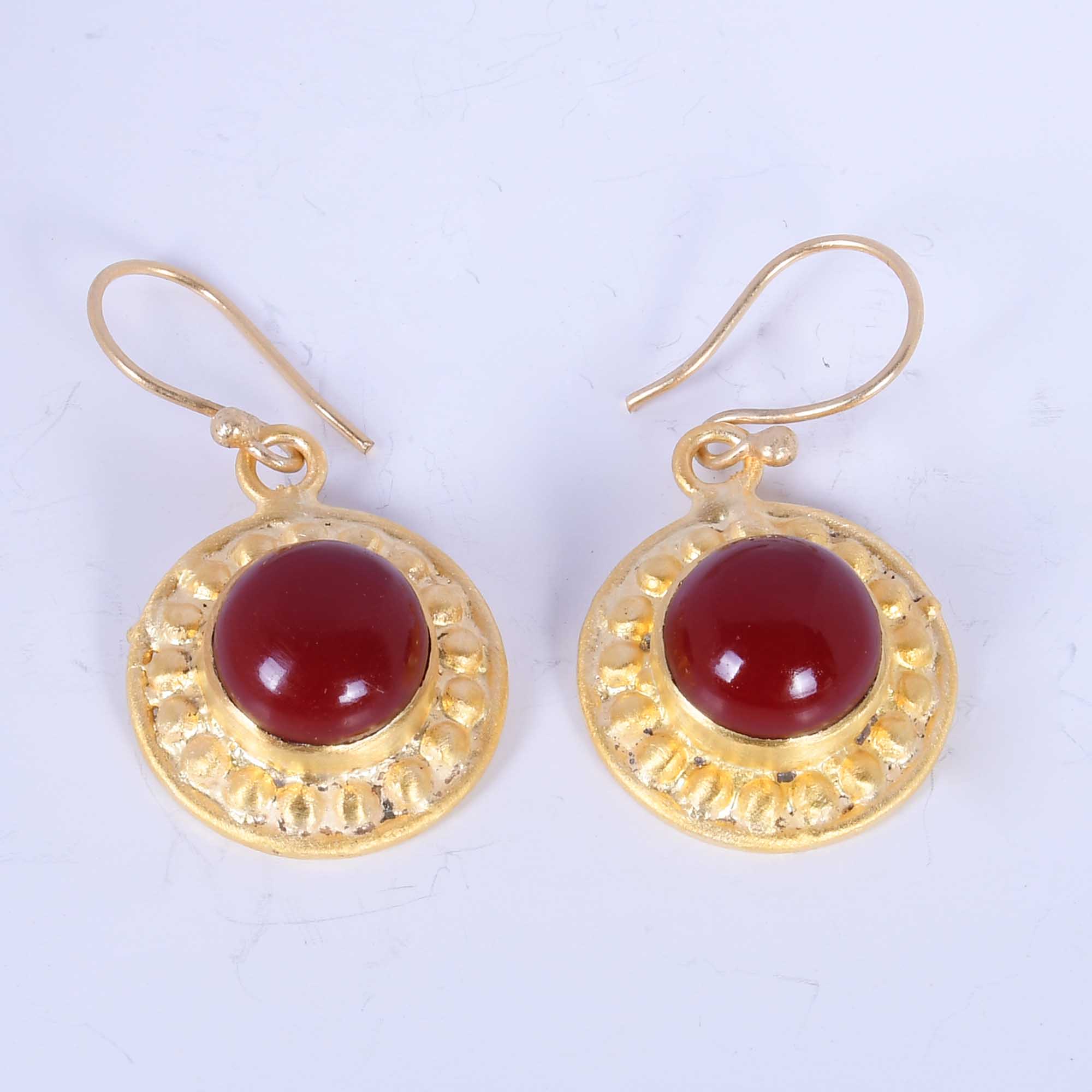 Earrings with lava stone and red coral – Museum Shop Italy