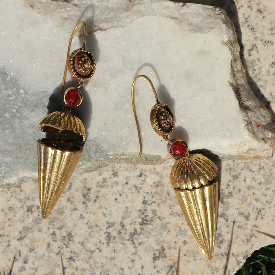 Cone Shape Punjabi Earring with Maangtikka by FashionCrab